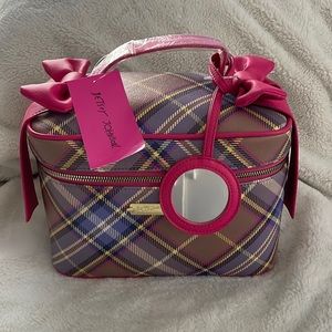 BETSEY JOHNSON plaid Cosmetic Case. BNWT.